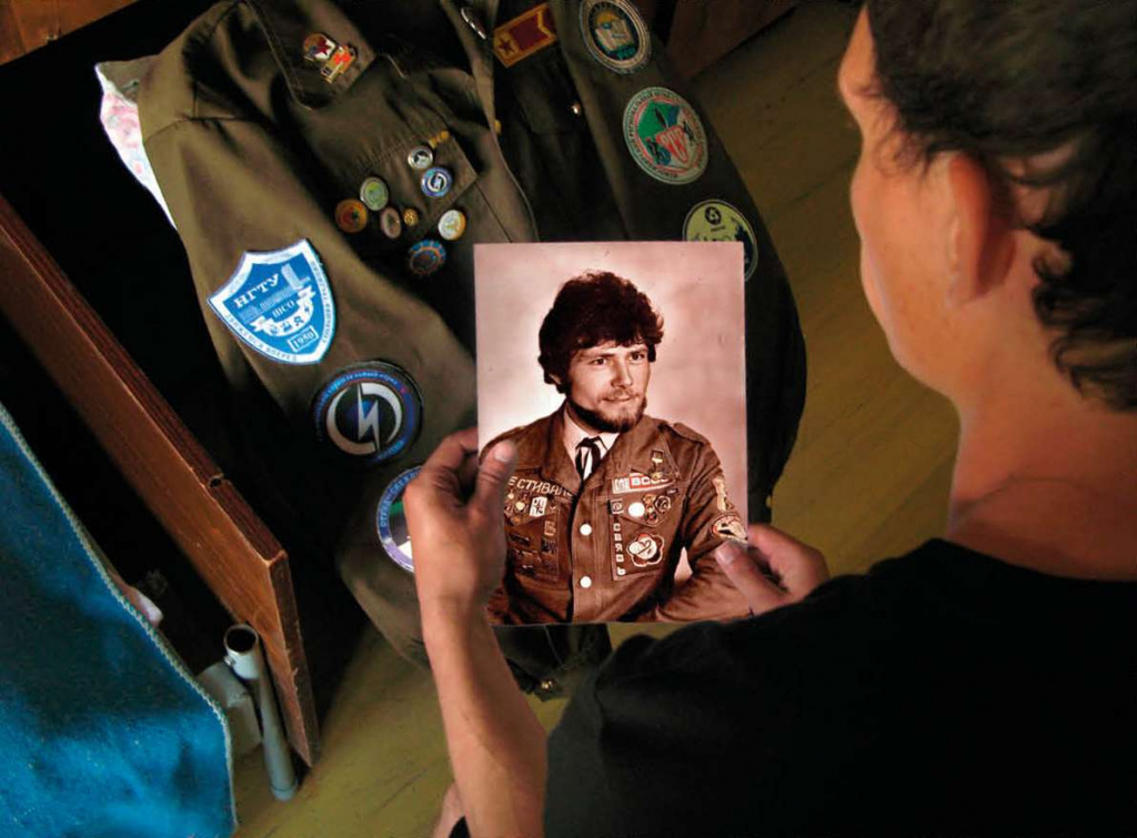 движение сквозь поколение.jpg