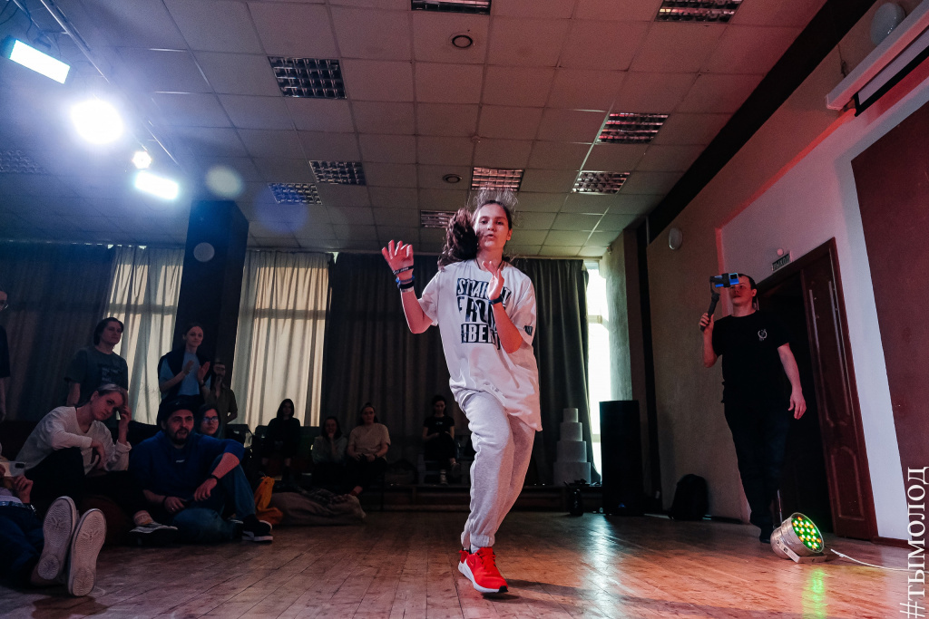Танцевальный джем от молодёжного центра «Респект»