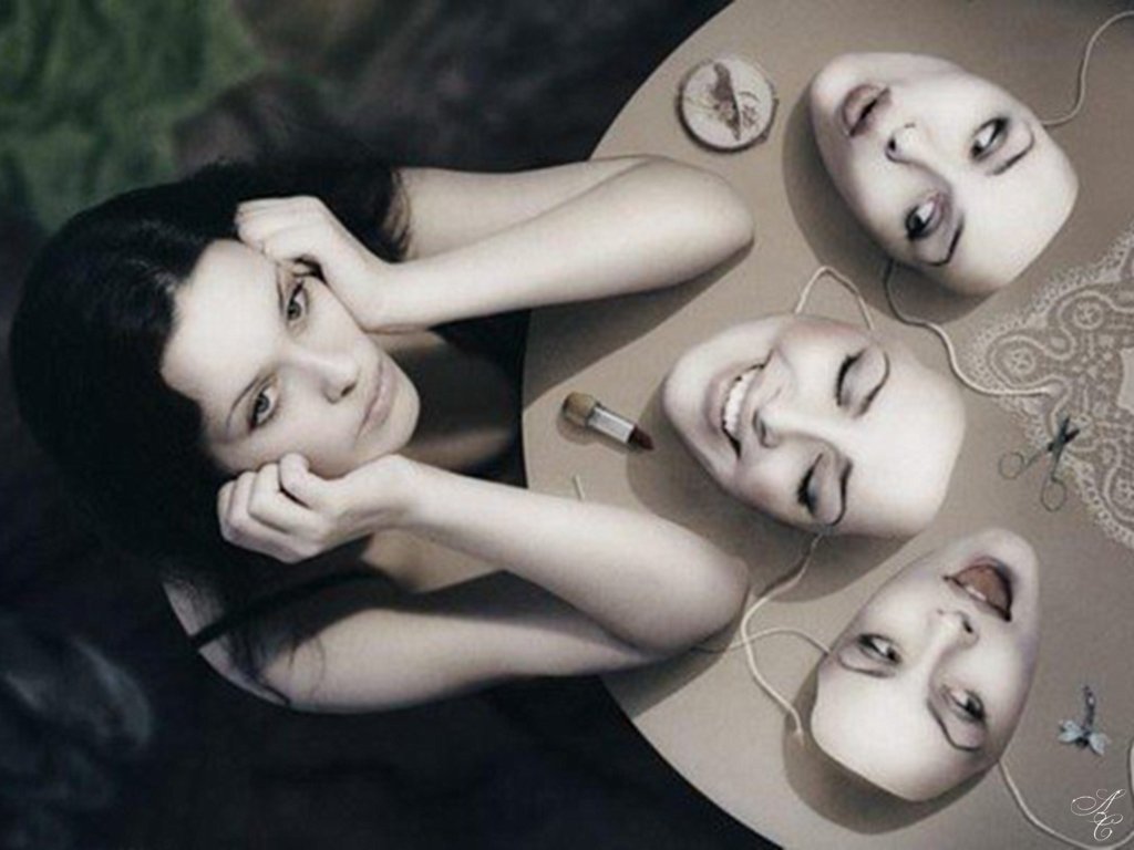 1239949756_mask.jpg