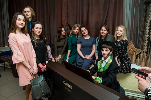 В Новосибирске прошел фестиваль молодежных любительских театров «Апарте» 