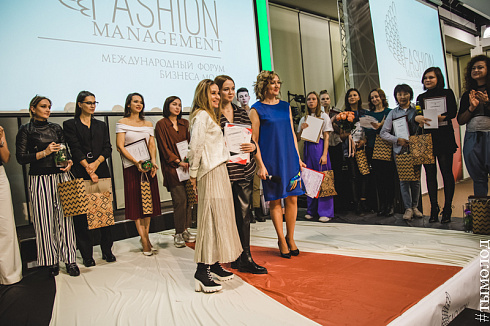 Международный гала-показ дизайнерской одежды Fashion Management
