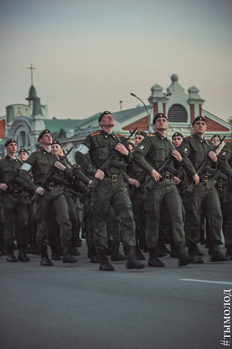 Репетиция парада Победы в Новосибирске 