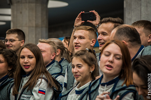 Открылась экспозиция, посвящённая XIX ВФМС "Мечтою о мире живём"
