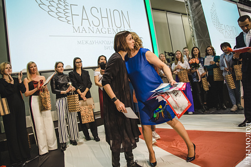Международный гала-показ дизайнерской одежды Fashion Management