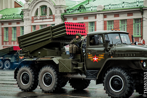 Новосибирск готовится к празднованию 9 мая 