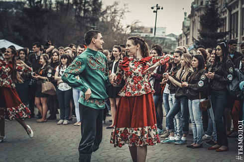 В Новосибирске стартовала акция "Одна лента в одни руки"