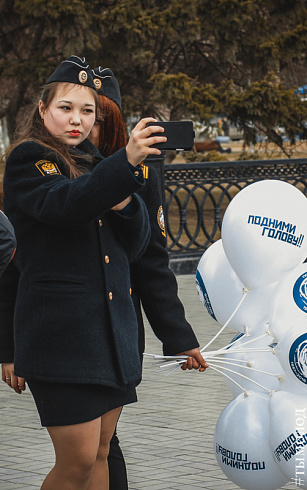 Флешмоб «Подними голову»