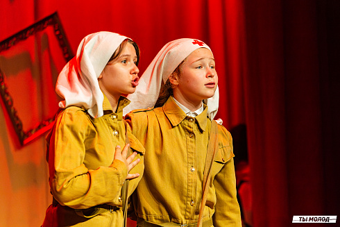 Гала-концерт открытого театрального фестиваля "Чеховский день"