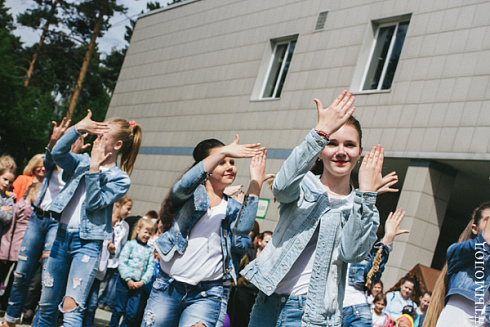 День защиты детей в Новосибирском зоопарке