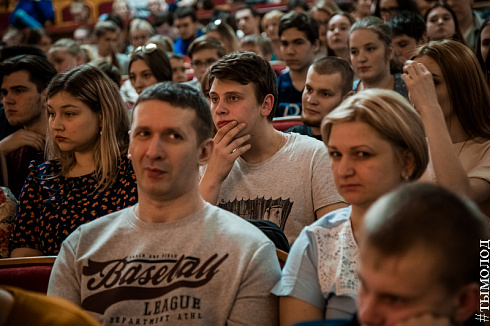 Второй четвертьфинал Региональной Лиги "КВН-Сибирь-НЭКСТ"