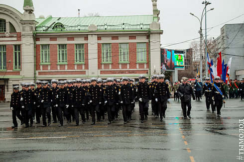Новосибирск готовится к празднованию 9 мая 
