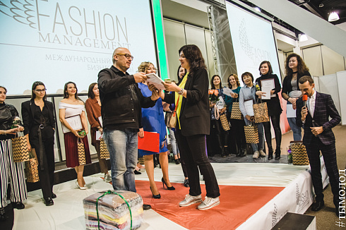 Международный гала-показ дизайнерской одежды Fashion Management