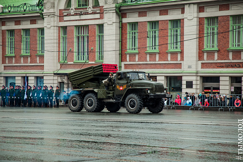 Новосибирск готовится к празднованию 9 мая 
