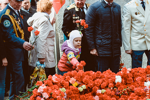Митинг на Монументе Славы