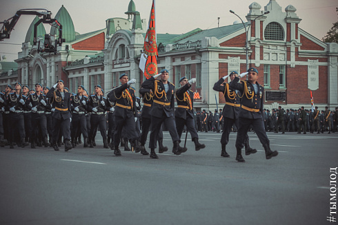 Репетиция парада Победы в Новосибирске 