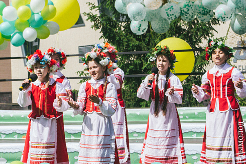 День защиты детей в Новосибирском зоопарке
