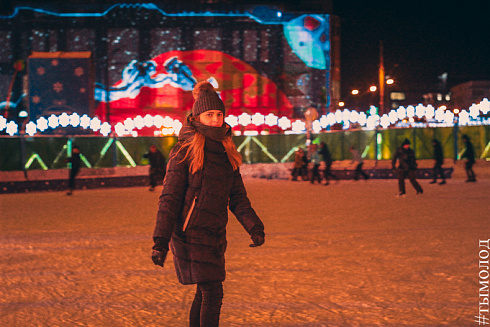 Световое шоу на площади Ленина