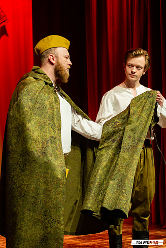 Гала-концерт открытого театрального фестиваля "Чеховский день"