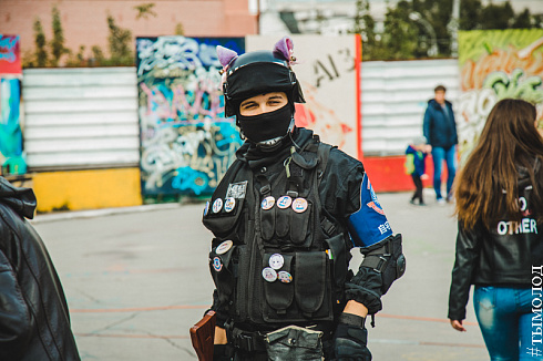 ОКРАШЕНО
