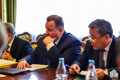 Встреча руководителей студенческих отрядов с губернатором Новосибирской области Владимиром Городецким