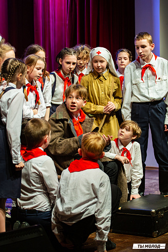 Гала-концерт открытого театрального фестиваля "Чеховский день"