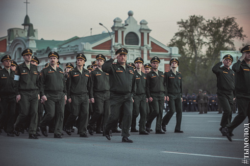 Репетиция парада Победы в Новосибирске 