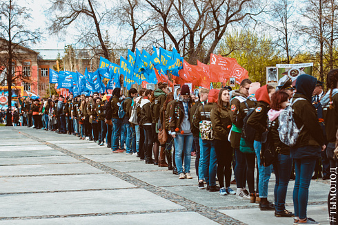 Митинг на Монументе Славы