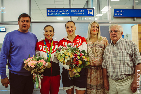 Олимпийская чемпионка Юлия Гаврилова вернулась в Новосибирск