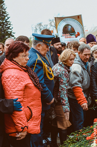 Митинг на Монументе Славы