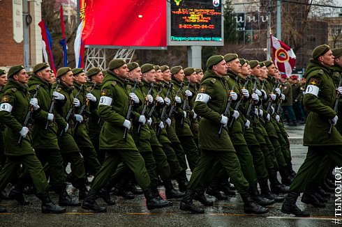 Новосибирск готовится к празднованию 9 мая 