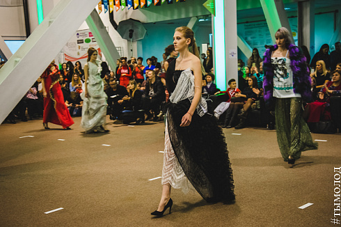 Международный гала-показ дизайнерской одежды Fashion Management