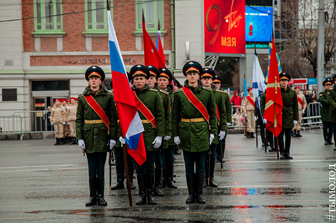 Новосибирск готовится к празднованию 9 мая 