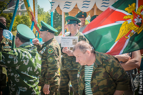 День пограничника в Новосибирске