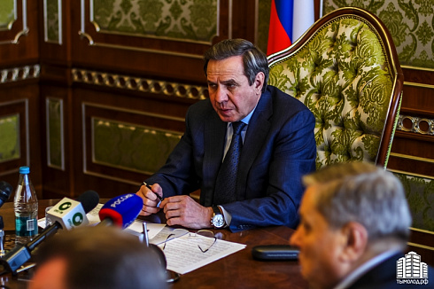 Встреча руководителей студенческих отрядов с губернатором Новосибирской области Владимиром Городецким