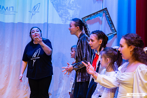 Гала-концерт открытого театрального фестиваля "Чеховский день"