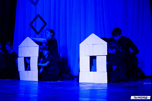 Гала-концерт открытого театрального фестиваля "Чеховский день"