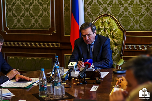 Встреча руководителей студенческих отрядов с губернатором Новосибирской области Владимиром Городецким