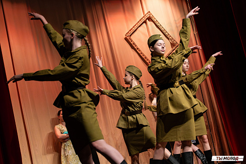 Гала-концерт открытого театрального фестиваля "Чеховский день"