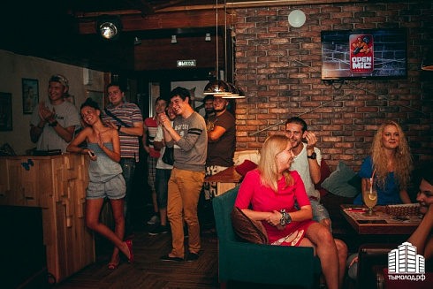 Stand up. Open mic.