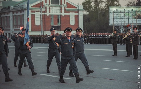 Репетиция парада Победы в Новосибирске 
