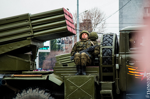 Новосибирск готовится к празднованию 9 мая 