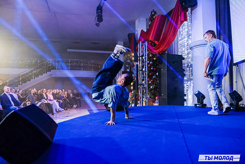 Достигать новых профессиональных высот! 