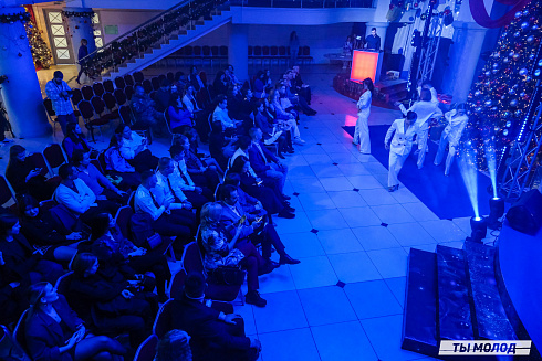 Достигать новых профессиональных высот! 