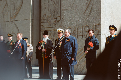 Митинг на Монументе Славы
