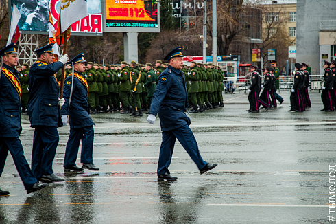 Новосибирск готовится к празднованию 9 мая 
